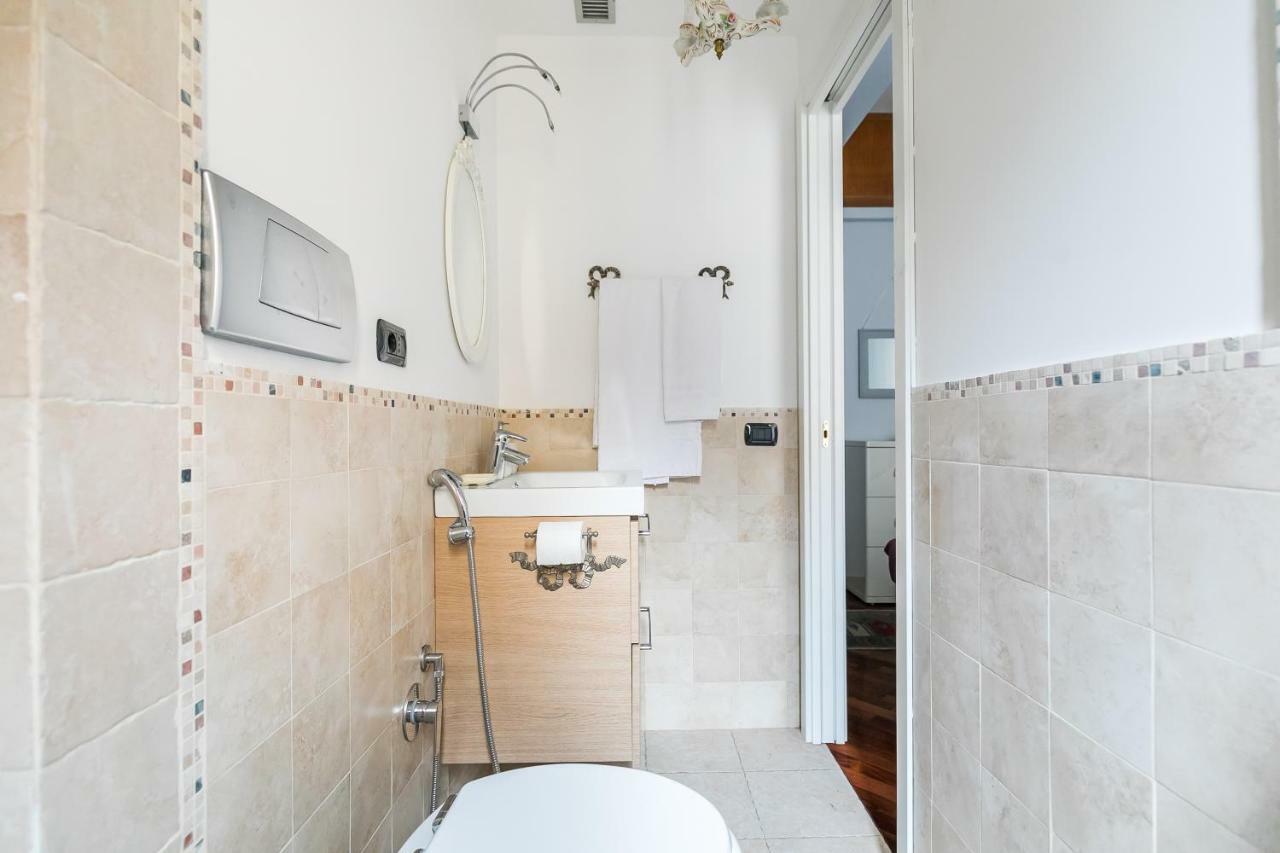 Vacanza Romana Guesthouse Esterno foto